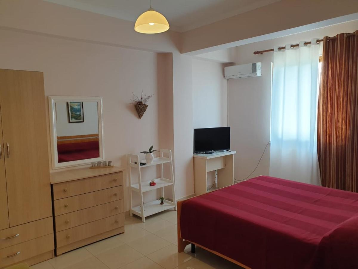 Jozi Kaiser Apartment 3 Durrës 外观 照片