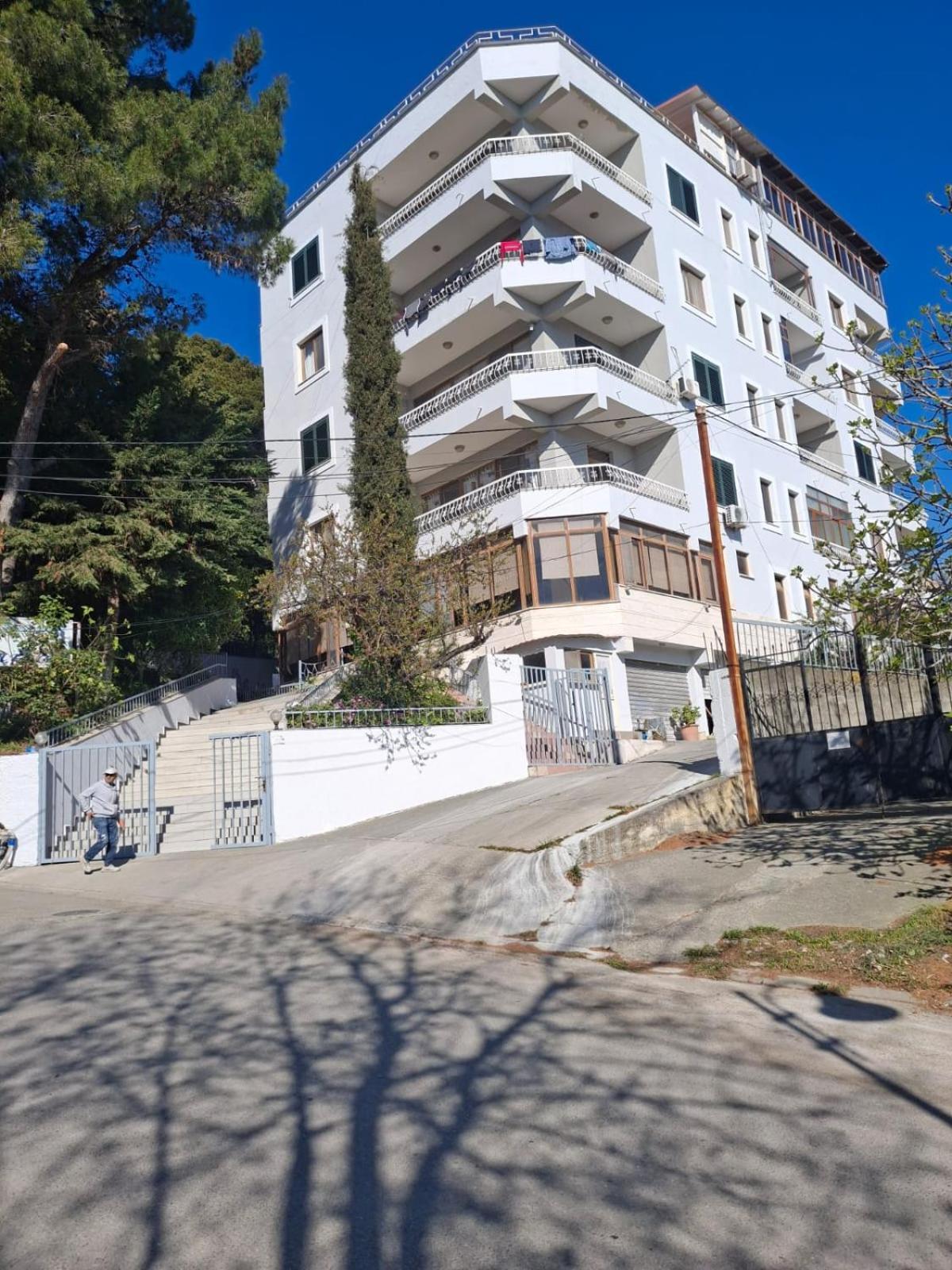 Jozi Kaiser Apartment 3 Durrës 外观 照片
